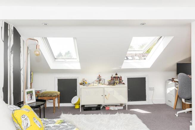 (Rightmove) 25.jpg