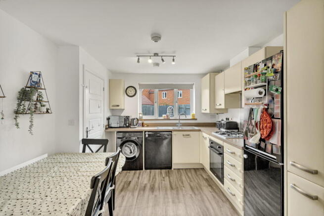 Bede Walk, Great Denham, Bedford, MK40 photo 4