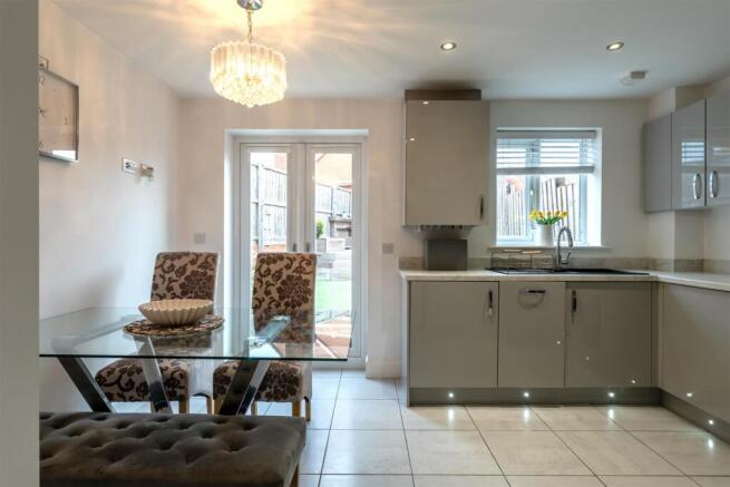 Dining Kitchen