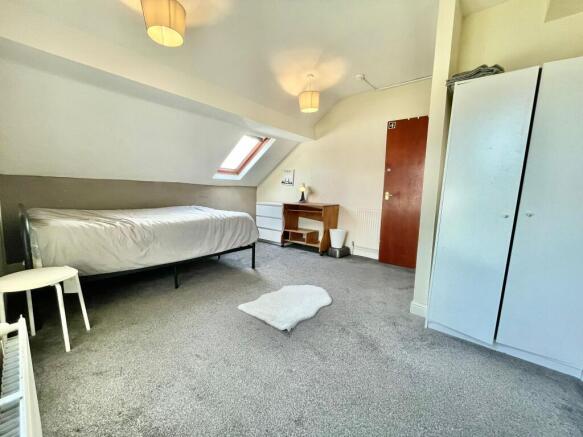 Photo 01