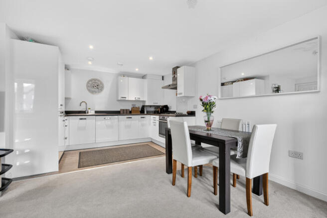 12pottercrescentlarge10