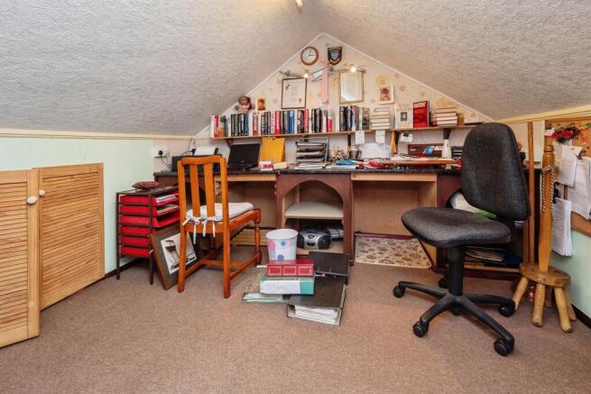 2 bed Terraced for sale Image 12