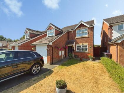 Beechcroft Close, South Hykeham, Lincoln, Lincolnshire, LN6