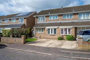 8, Fellowes Drive, Great Yarmouth NR31 8QR