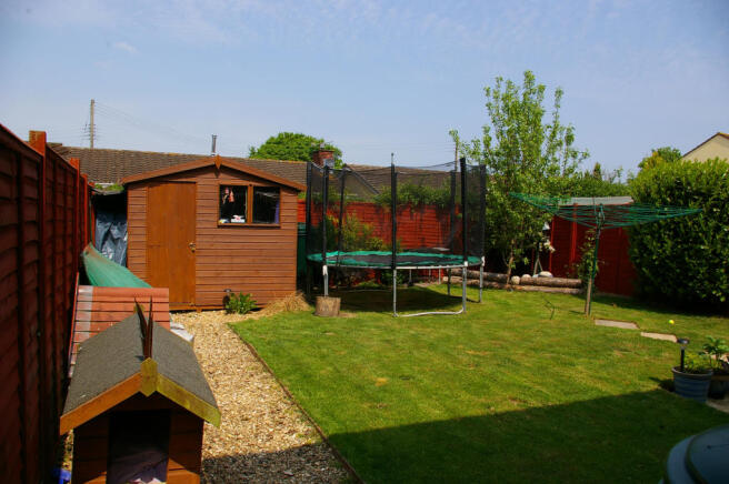 Photo 9