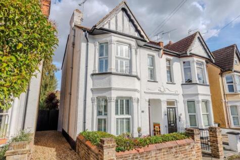 Alexandra Road, Leigh-On-Sea