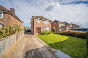 65, Wood Ride, Haywards Heath RH16 4NL