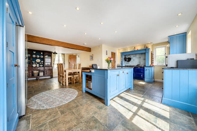 Kitchen / Dining Room