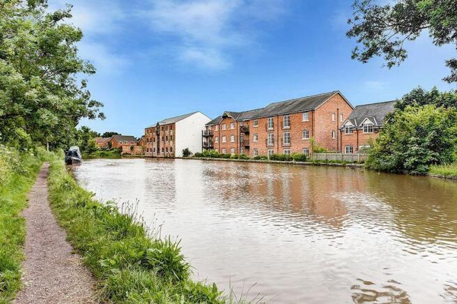 CANALSIDE