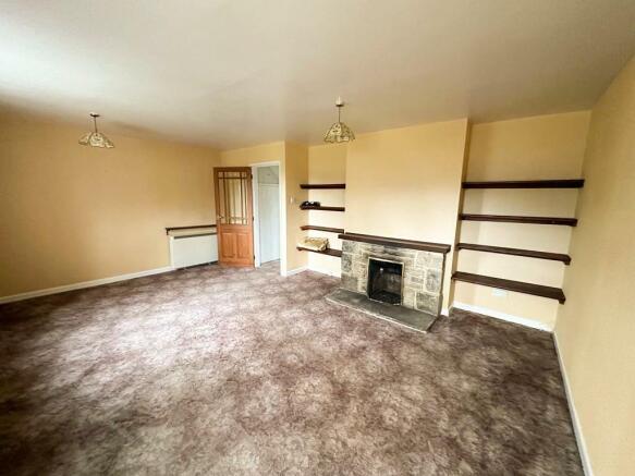 SITTING ROOM