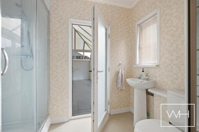 3 bed Detached Bungalow for sale Image 12