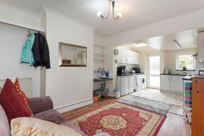 OPEN PLAN LIVING KITCHEN