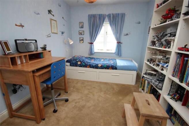 Photo 12