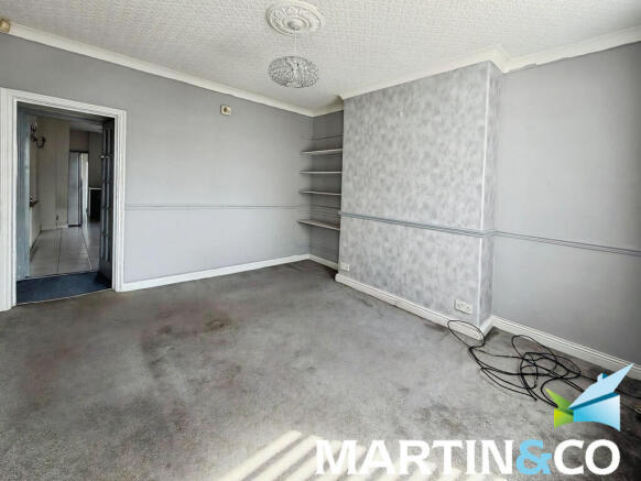 3 bed Terraced for sale Image 4
