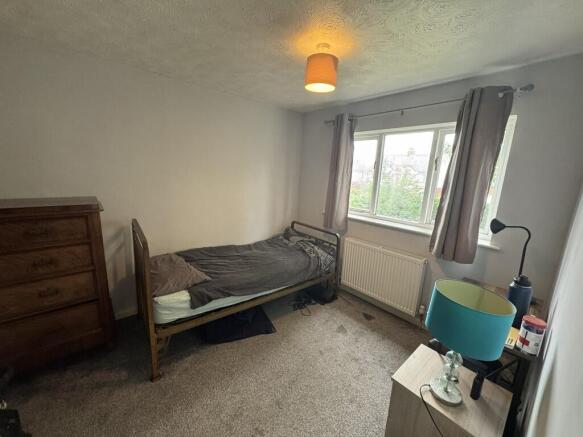2 bed End of Terrace to rent Image 12