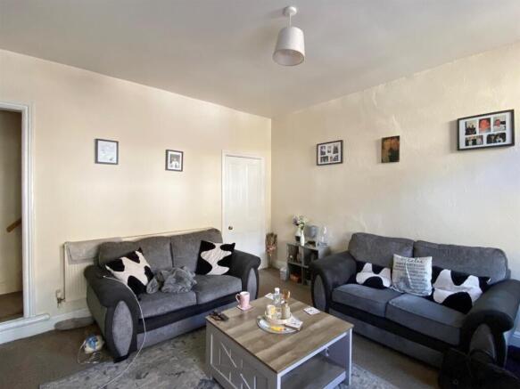 2 bed Terraced for sale Image 4