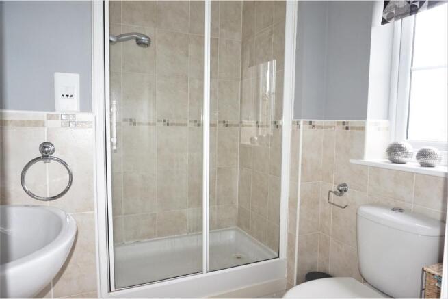 Master En-suite