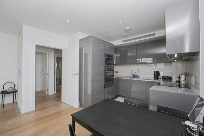 Lombard Wharf - Kitchen