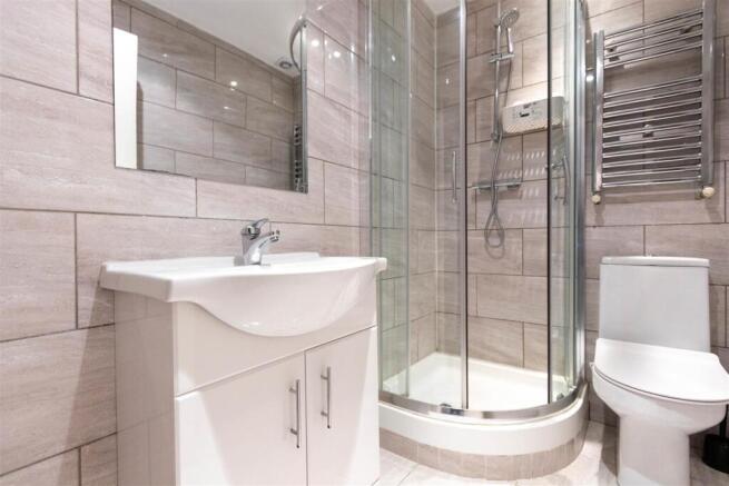 bathroom-2.jpg