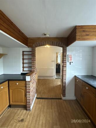 5 Bedroom Terraced House for rent