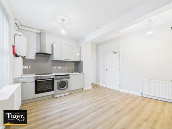 CAM02176G0-PR0800...