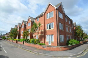 9, Homeorr House, Felix Road, Felixstowe IP11 7EH