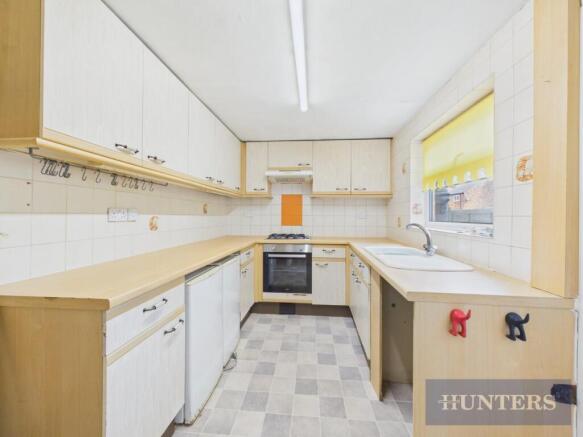 2 bed Terraced for sale Image 6