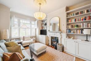 29, Dalkeith Road, London SE21 8LT