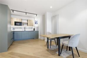 B 701, Icon Heights, Bury Road, Wood Green, London N22 6FA