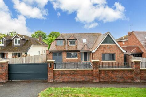 Holywell Road, Studham, Bedfordshire, LU6 2PA