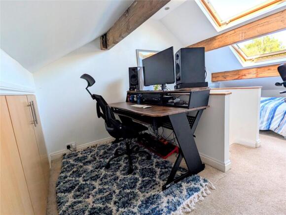 3 bed Terraced for sale Image 6