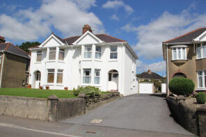 38, Lime Grove Avenue, Carmarthen SA31 1SN