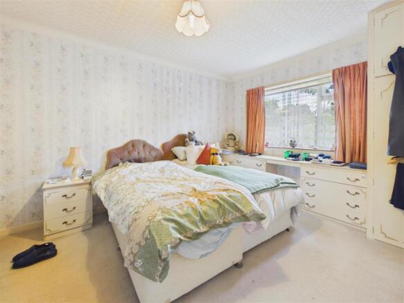 3 bed Detached Bungalow for sale Image 7