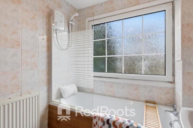3 bed Detached for sale Image 9