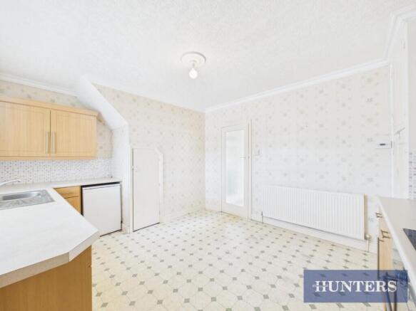 2 bed Semi-Detached for sale Image 5