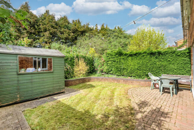 Nelson Close, High Wycombe, Buckinghamshire, HP13 photo 4