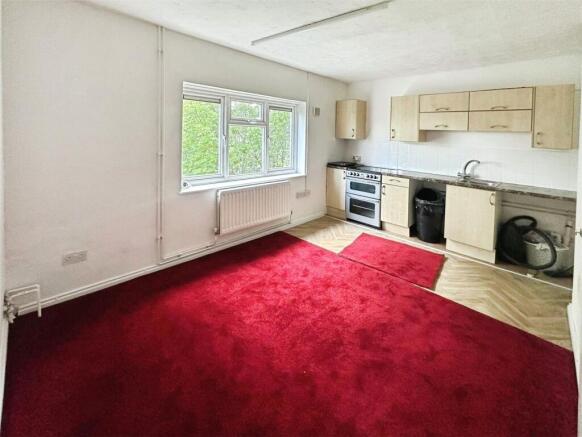 Living Room/Kitchen