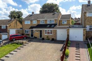 37, Derwent Drive, Dunstable LU6 3PB