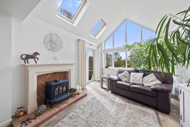 31ChelvestonRdWeb32.jpg