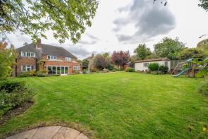 25, Croye Close, Andover SP10 3AF