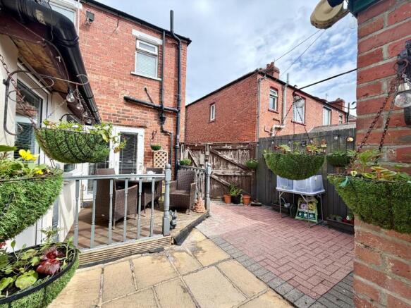 3 bed Semi-Detached for sale Image 11