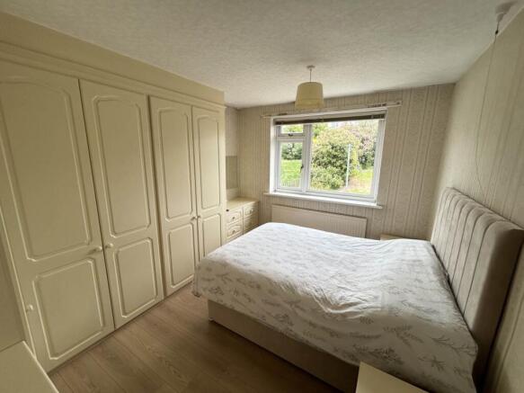 2 bed Bungalow to rent Image 12