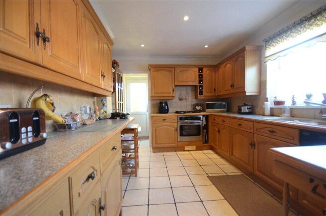 Kitchen 1a