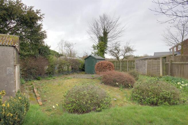 2 bed Semi-Detached for sale Image 10