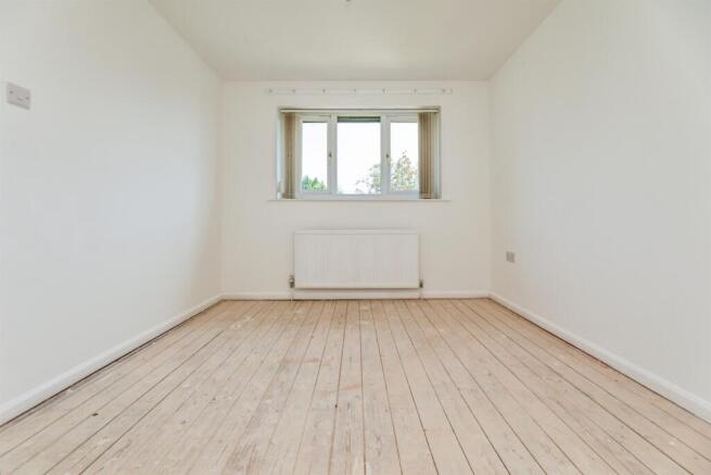 3 bed Detached for sale Image 12