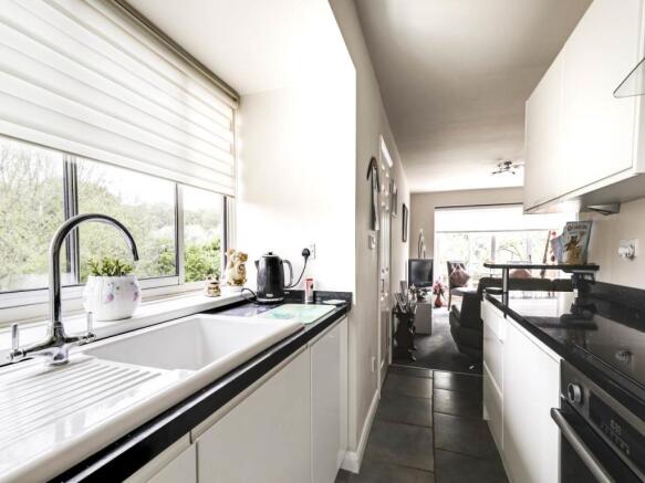 Flat 12, The Beeches