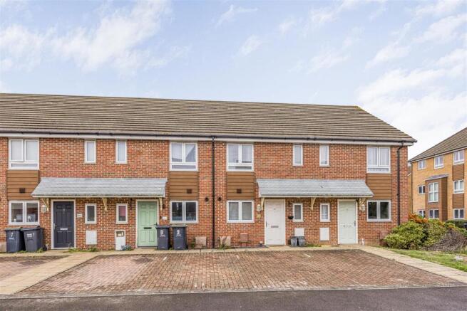 11 Spinner Drive, Havant-PorticoMarketing-Arden&Wa