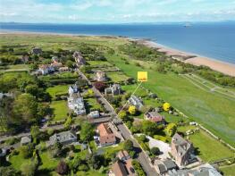 Strathmore, Hill Road, Gullane EH31 2BE