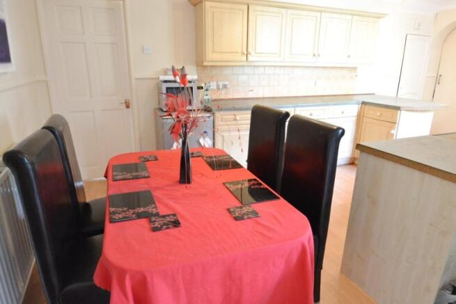 Kitchen/Breakfast Room