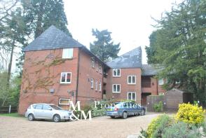 1, Tall Pines, Plantation Road, Leighton Buzzard LU7 3FW